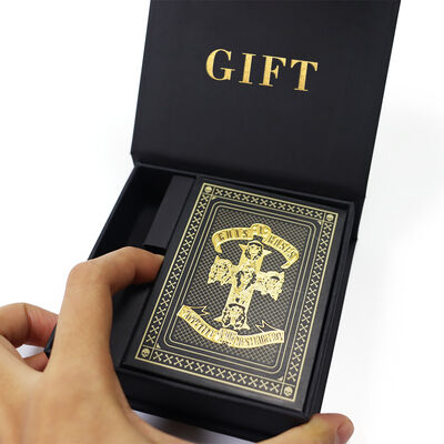comprar Tarjetas de póker personalizadas con lámina dorada y núcleo negro para juegos de lujo y regalos online manufacture