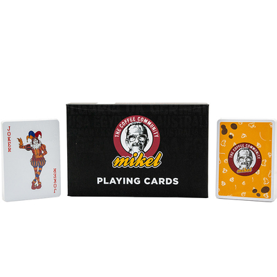 acabado de superficie UV logotipo personalizado dos pares de tarjetas de juego de plástico con caja de imán libro