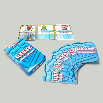 Impresión personalizada de juegos de tarjetas UV Superficie de acabado de nombres personalizados de muñecas de tarjetas para niños